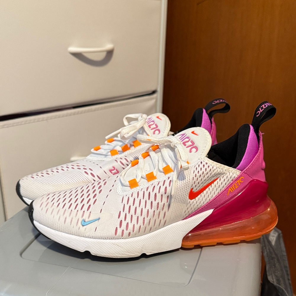Nike Air Max 270
